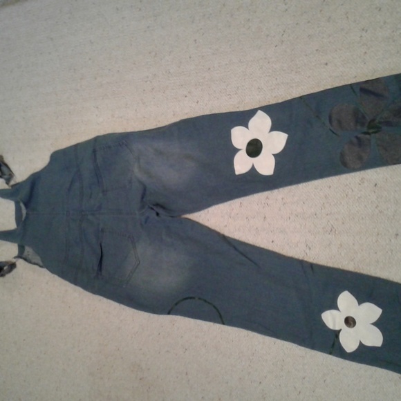 Jean overall bibs nwot - Picture 3 of 3
